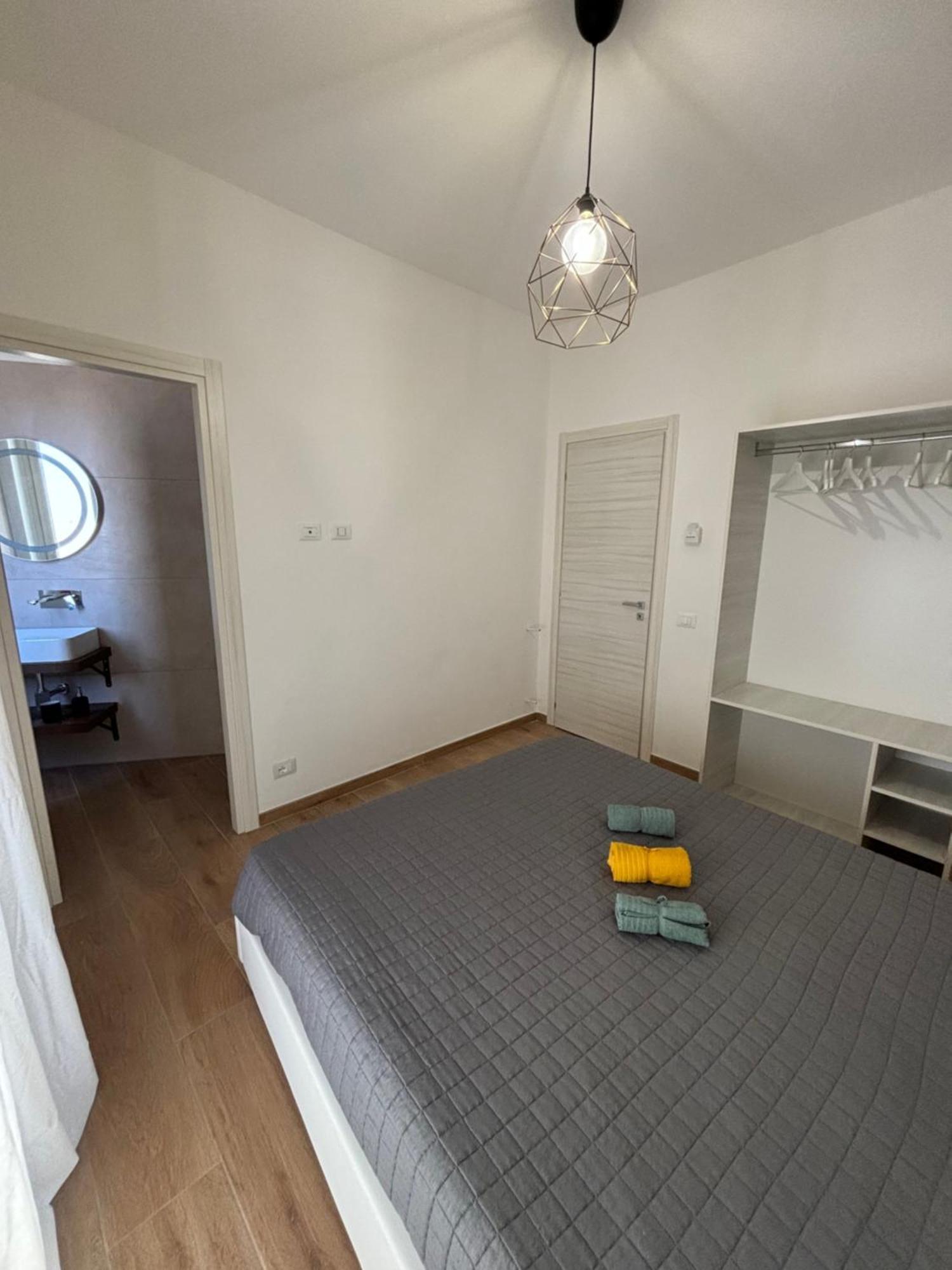 Perni Rooms ปาแลร์โม ภายนอก รูปภาพ